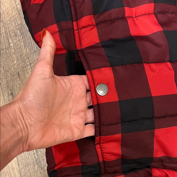 Natural Reflections Women’s Black & Red (Buffalo Plaid) Zipper Vest, Size XL EUC - Picture 5 of 10